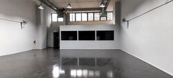 Carros Centre (D25), Factory #628752441